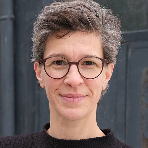 Liza Szabo